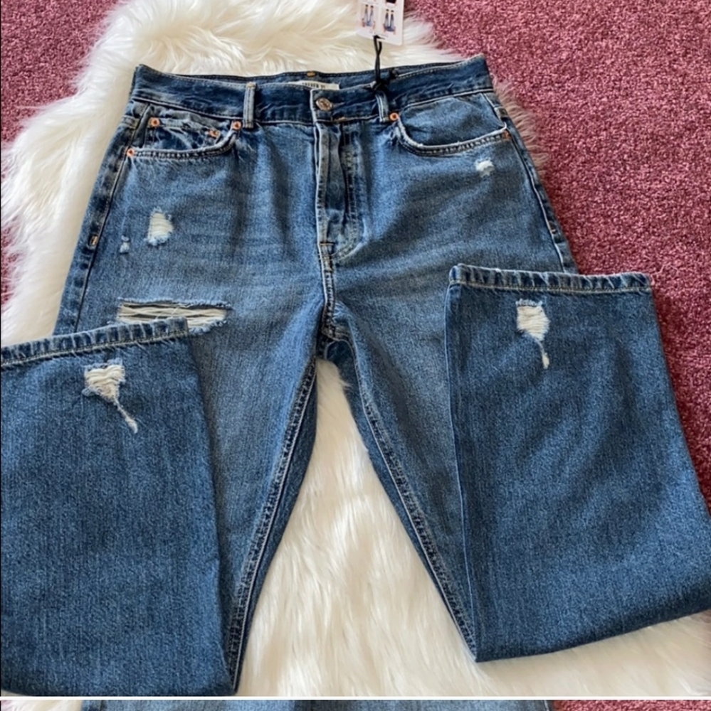 New without price tag forever 21 jeans